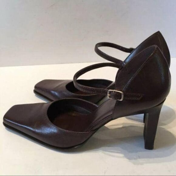 Bakers Heels Size 7 Sully Leather Made In Brazil - Picture 3 of 8